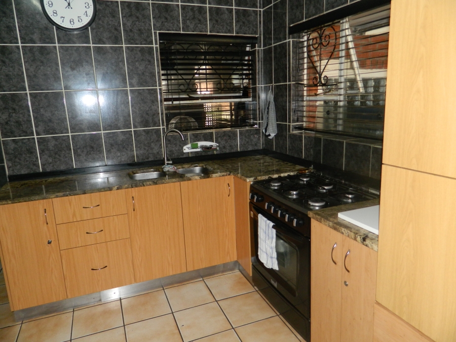 7 Bedroom Property for Sale in Dal Josafat Western Cape